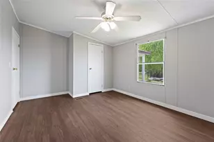 9623 Meadowvine Dr, Houston, TX 77044 - Photo 31