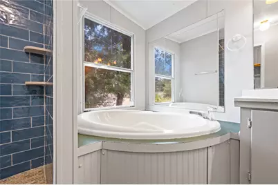 9623 Meadowvine Drive, Houston, TX 77044 - Photo 23