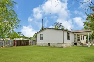 9623 Meadowvine Dr, Houston, TX 77044 - Photo 41