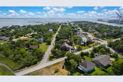 217 Baywood Street, Shoreacres, TX 77571 - Photo 45