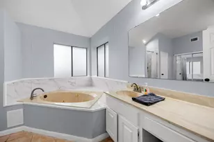 8730 Pines Pl Dr, Humble, TX 77346 - Photo 17