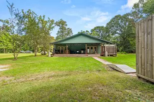 451 W Main Dr, Shepherd, TX 77371 - Photo 31