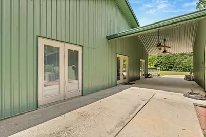 451 W Main Drive, Shepherd, TX 77371 - Photo 37
