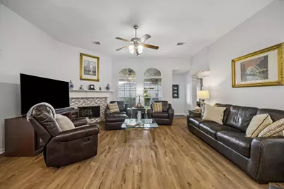 21907 Sunvolt Court, Richmond, TX 77407 - Photo 11