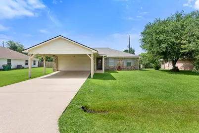 116 N Tammye Lane, Madisonville, TX 77864 - Photo 1