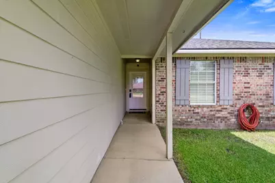 116 N Tammye Lane, Madisonville, TX 77864 - Photo 3