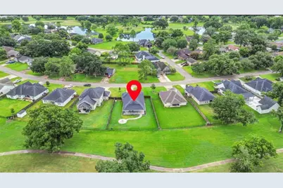 411 S Amherst Drive, West Columbia, TX 77486 - Photo 3