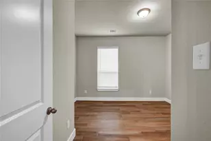 411 S Amherst Dr, West Columbia, TX 77486 - Photo 23