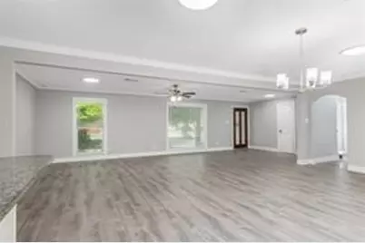 1539 Maux Drive, Houston, TX 77043 - Photo 5