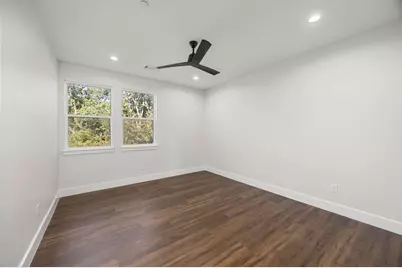 4611 Dewberry Street Street #C, Houston, TX 77021 - Photo 25