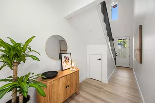 4611 Dewberry Street St, Houston, TX 77021 - Photo 9