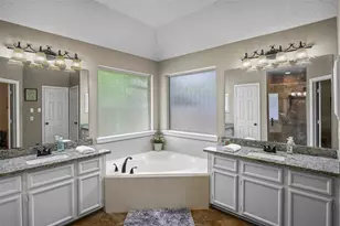 764 Forest Ln Dr, Conroe, TX 77302 - Photo 17