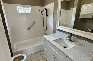 111 Inlane St, Houston, TX 77012 - Photo 17