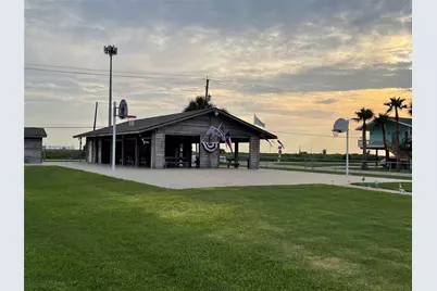 16531 Nassau Way, Galveston, TX 77554 - Photo 39