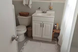 2821 1/2 Eastgrove Ln, Houston, TX 77027 - Photo 11