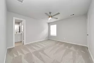 14818 Diamond Dove Ln, Houston, TX 77049 - Photo 33