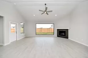 14818 Diamond Dove Ln, Houston, TX 77049 - Photo 15