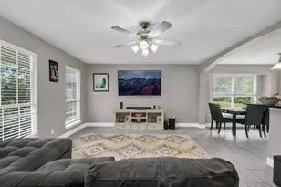 14781 Cypress Dr, Conroe, TX 77302 - Photo 5
