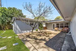 6215 Queensloch Dr, Houston, TX 77096 - Photo 37