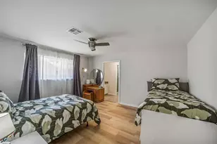 6215 Queensloch Dr, Houston, TX 77096 - Photo 31