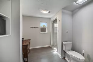 6215 Queensloch Dr, Houston, TX 77096 - Photo 23