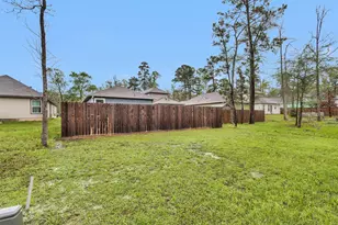 26698 Pools Creek Dr, Huntsville, TX 77320 - Photo 29