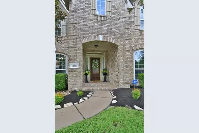 12806 Wandering Streams Drive, Tomball, TX 77377 - Photo 5