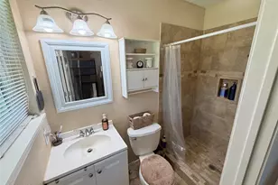 5403 3 Rd St, Danbury, TX 77534 - Photo 11