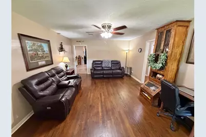 5403 3rd Street, Danbury, TX 77534 - Photo 3