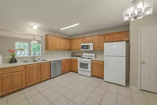 21262 Park Bluff, Katy, TX 77450 - Photo 9