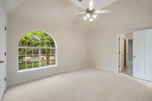 4900 Cedar St, Bellaire, TX 77401 - Photo 27