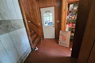 712 Oak Ave, Highlands, TX 77562 - Photo 5