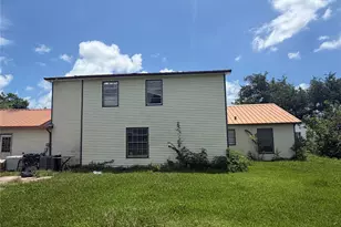 712 Oak Ave, Highlands, TX 77562 - Photo 3
