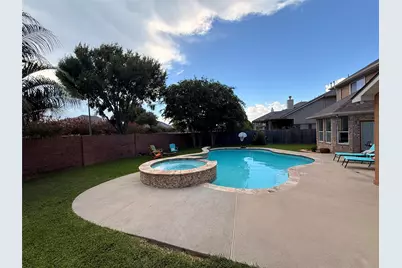 13106 Hampton Bay Drive, Pearland, TX 77584 - Photo 7