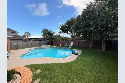 13106 Hampton Bay Drive, Pearland, TX 77584 - Photo 9