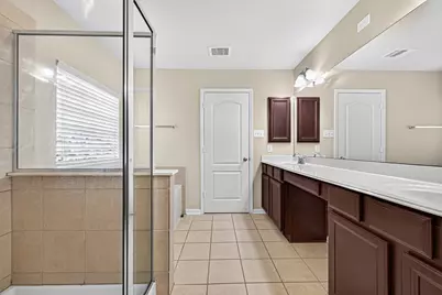 9106 Fuqua Breeze Drive, Houston, TX 77075 - Photo 33
