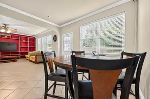 9106 Fuqua Breeze Dr, Houston, TX 77075 - Photo 13