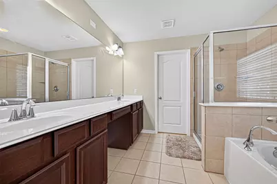 9106 Fuqua Breeze Drive, Houston, TX 77075 - Photo 31