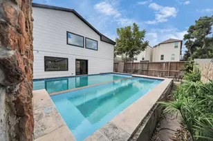 1111 E 27th St, Houston, TX 77009 - Photo 39