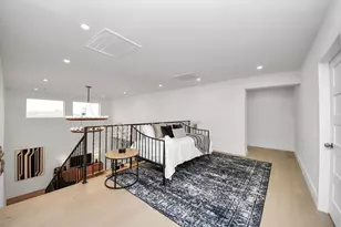 1111 E 27th St, Houston, TX 77009 - Photo 21