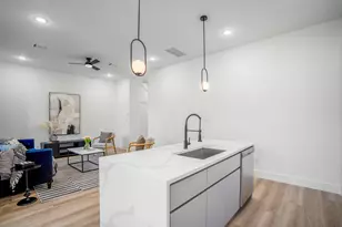 4201 Oats St, Houston, TX 77020 - Photo 13