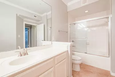 2111 Welch Street #B304, Houston, TX 77019 - Photo 23