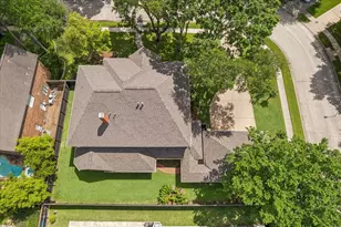 831 Live Oak Ln, Seabrook, TX 77586 - Photo 5