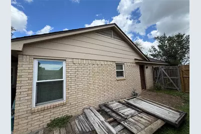 5122 Pepper Mill Street, Baytown, TX 77521 - Photo 3