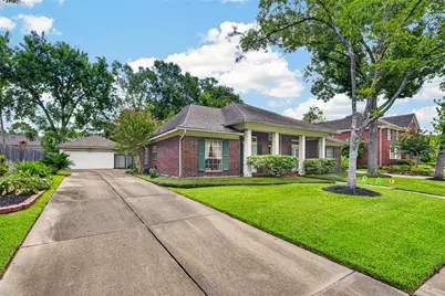 15327 Willow Shores Drive, Houston, TX 77062 - Photo 3