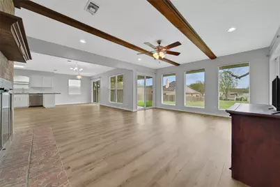 9898 Twin Shores Drive, Willis, TX 77318 - Photo 5