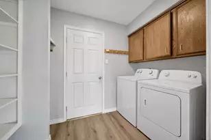 9898 Twin Shores Dr, Willis, TX 77318 - Photo 27