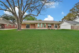 9898 Twin Shores Dr, Willis, TX 77318 - Photo 29