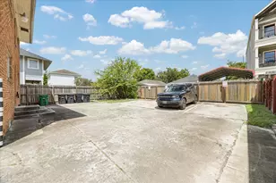 121 North St, Houston, TX 77009 - Photo 3