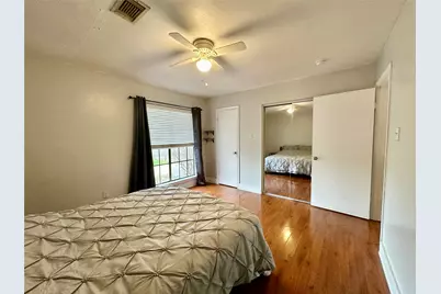 4111 Lark Lane #B, Houston, TX 77025 - Photo 11